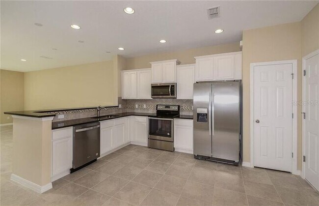 3890 Grassland Dr in Orlando, FL - Building Photo - Building Photo