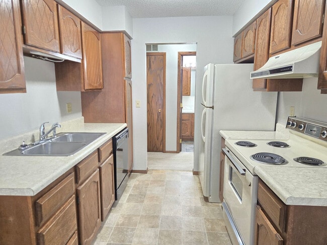 Cathy Ave Apartments