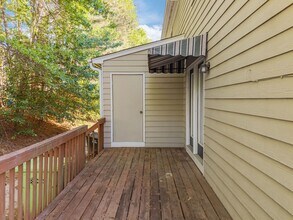 1601 Oakland Hills Way in Raleigh, NC - Building Photo - Building Photo