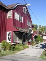 4111 Wade St, Unit Apt D in Los Angeles, CA - Building Photo