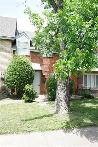 property at 2415 S Graham Dr
