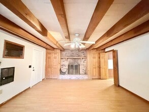 6009 Sewell St in Pensacola, FL - Foto de edificio - Building Photo