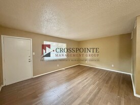 514 S Bois D Arc Ave in Tyler, TX - Building Photo