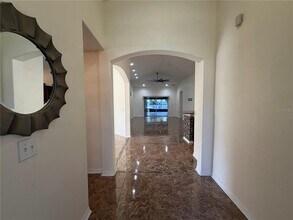 10214 Summer Azure Dr in Riverview, FL - Building Photo - Building Photo