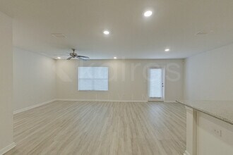 124 Swallowtail Ln in Pensacola, FL - Building Photo - Building Photo
