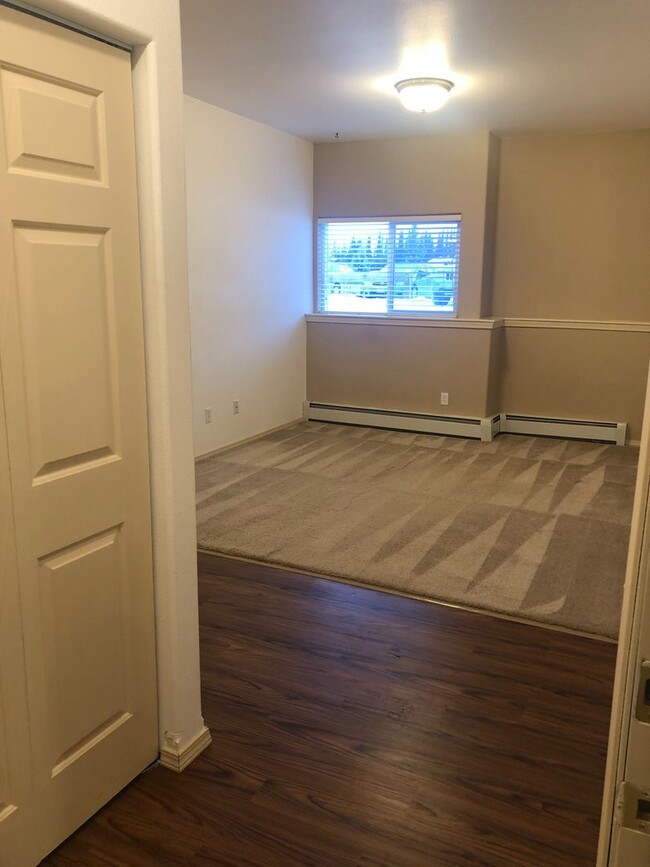 Redoubt View Apartments Inc in Soldotna, AK - Building Photo - Interior Photo