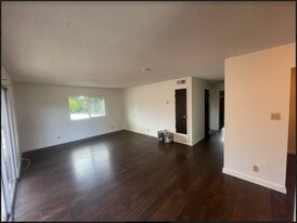 2469 Colina Ct, Unit 2469 in Napa, CA - Building Photo