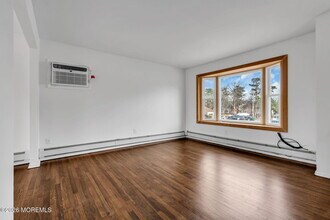 613 Champlain St in Toms River, NJ - Building Photo - Building Photo