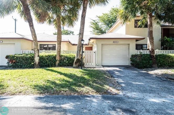 1750 NE 39th Ct, Unit 804 in Pompano Beach, FL - Foto de edificio