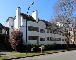 Caroline Court in Vancouver, BC - Building Photo