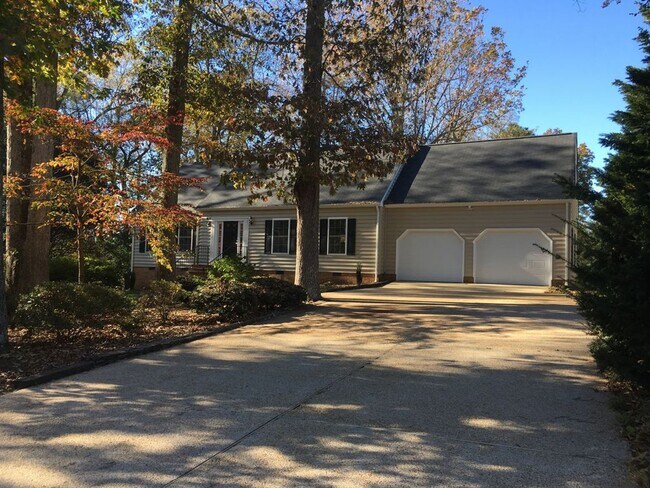 property at 6724 Forest Dr