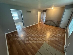 420 N Jennings Rd in Independence, MO - Building Photo - Building Photo