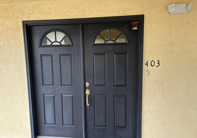 190 Escambia Ln in Cocoa Beach, FL - Building Photo - Building Photo