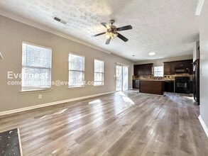 6793 Chestwood Ln in Austell, GA - Building Photo - Building Photo