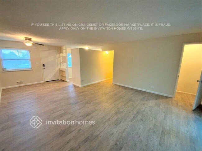 8188 Stuart St in Westminster, CO - Foto de edificio - Building Photo