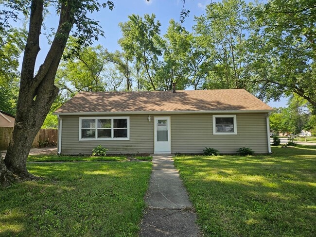 property at 34W739 Clyde Pkwy