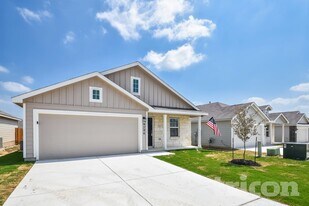 9706 Marbach Hl in San Antonio, TX - Building Photo