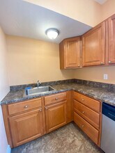 820 Bay Ridge Ave in Pittsburgh, PA - Building Photo - Building Photo