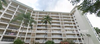 3051 N Course Dr in Pompano Beach, FL - Building Photo