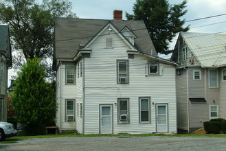 324 SW Mountain Ave in Roanoke, VA - Building Photo - Building Photo