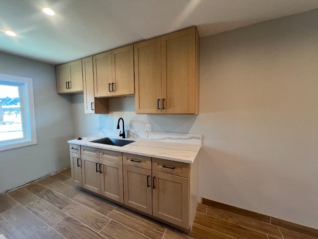 7237 Variel Ave in Los Angeles, CA - Building Photo - Building Photo