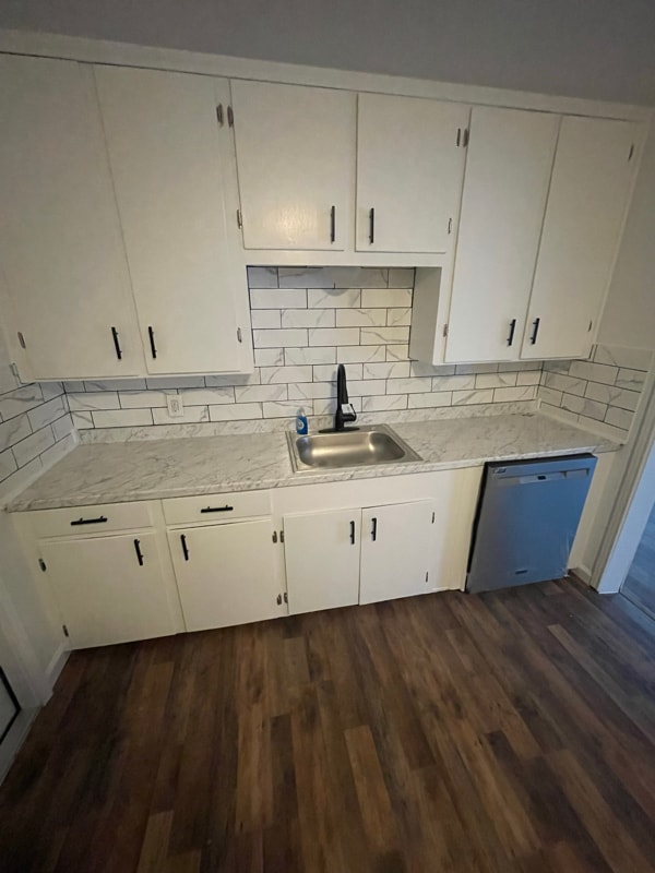 1022 Shiels Dr in Corpus Christi, TX - Building Photo - Building Photo