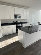 8027 Marchese Dr in Richmond, TX - Building Photo - Building Photo