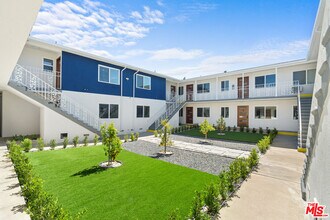 420 S Sepulveda Blvd in Los Angeles, CA - Building Photo - Building Photo