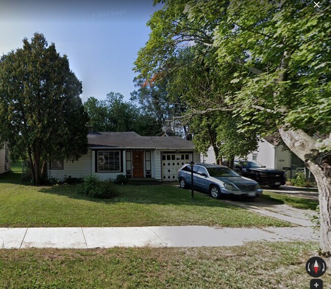 1828 Loomis St Rentals in Rockford, IL