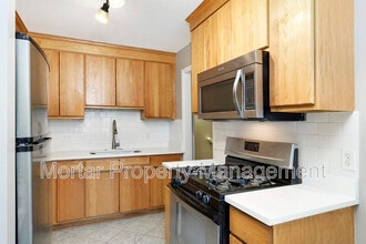 6026 W 35th St in St. Louis Park, MN - Building Photo - Building Photo