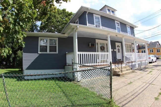 396 W Clements Bridge Rd, Unit 2