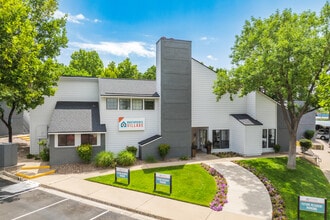 Northpointe Village in Albuquerque, NM - Building Photo - Building Photo