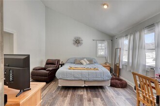 100 Taunton Hill Rd in Newtown, CT - Building Photo - Building Photo