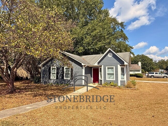 property at 2905 Dublin Dr N