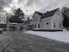 31 Chestnut St in Claremont, NH - Building Photo
