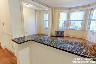 35 Queensberry St, Unit 1 in Boston, MA - Building Photo - Building Photo