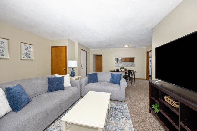 6542 Bella Vista Dr NE