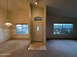 4525 E Grovers Ave in Phoenix, AZ - Building Photo - Building Photo