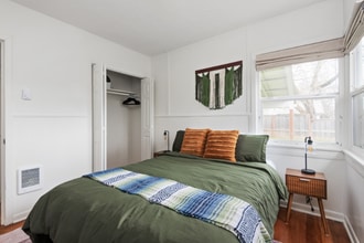 2402 Fairmount Ave in Vancouver, WA - Building Photo - Building Photo