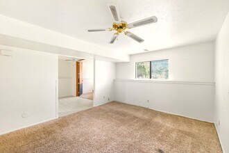 1085 S Perry St in Denver, CO - Building Photo - Building Photo