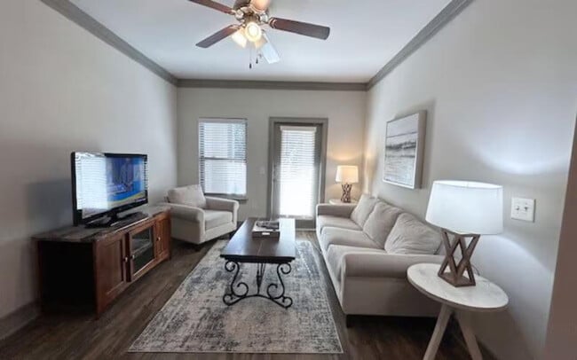 property at 900 Venue Wy