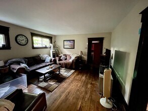 6309 Winnequah Rd-Unit -1 in Monona, WI - Building Photo - Building Photo