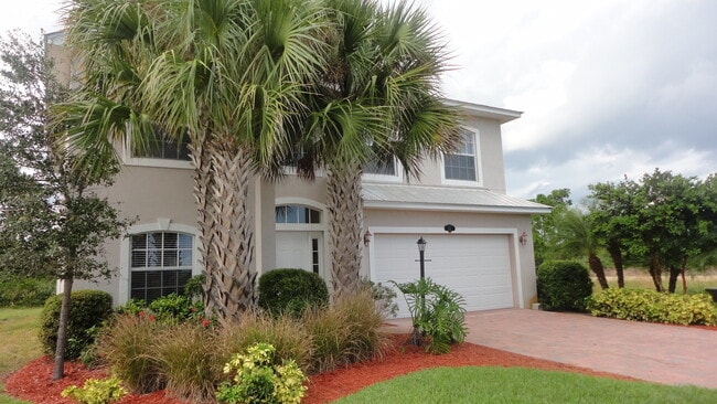 231 11th Square SW in Vero Beach, FL - Building Photo - Building Photo