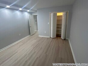 131 Coolidge Ave in Watertown, MA - Foto de edificio - Building Photo