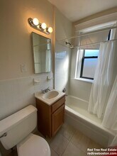 1148 Commonwealth Ave in Boston, MA - Foto de edificio - Building Photo