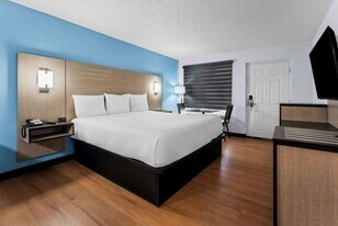 The Monarch at Cordele Apartments in Cordele, GA - Building Photo