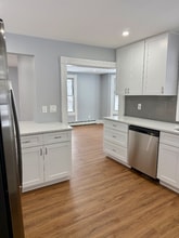 45 West Dr in Bay Shore, NY - Foto de edificio - Building Photo