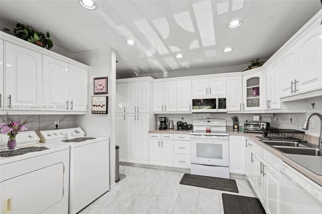 1621 NW 20th Ave