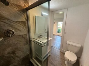 768 22nd Pl in Vero Beach, FL - Building Photo - Building Photo