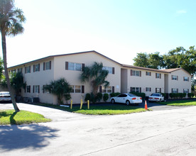 Brianwood Apartments in Margate, FL - Building Photo - Building Photo